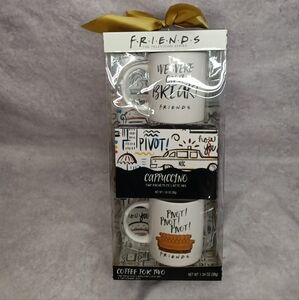 Friends TV Series Coffee For Two Gift Set - 2 Coffee Mugs & Latte Mix